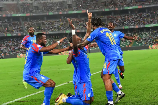 Chancel Mbemba celebrates
