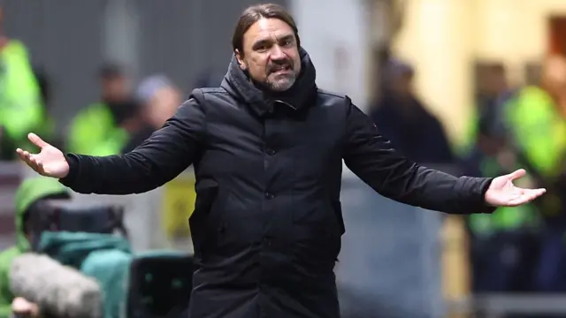 Daniel Farke on the touchline
