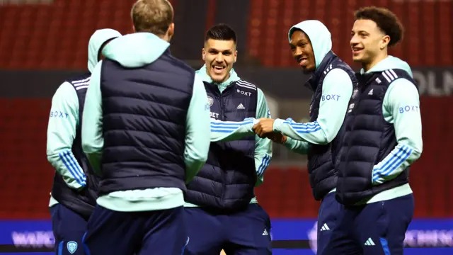 Leeds players warm up