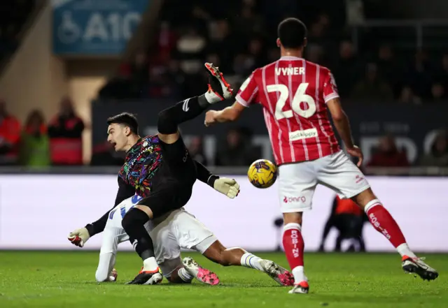 Bristol City v Leeds match action