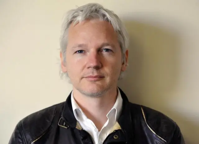 Headshot of Wikilieaks founder Julian Assange