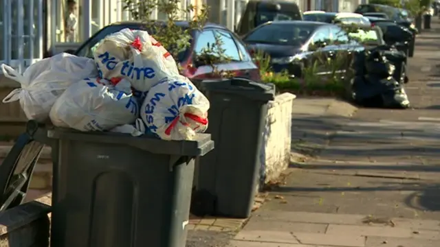 Overflowing bins in Birmingham