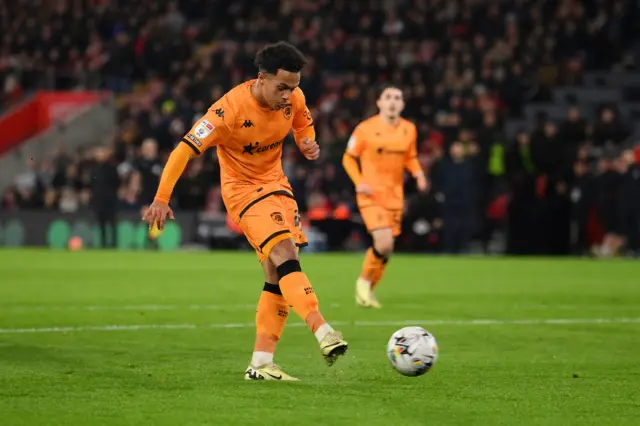 Fabio Carvalho scores for Hull at Southampton