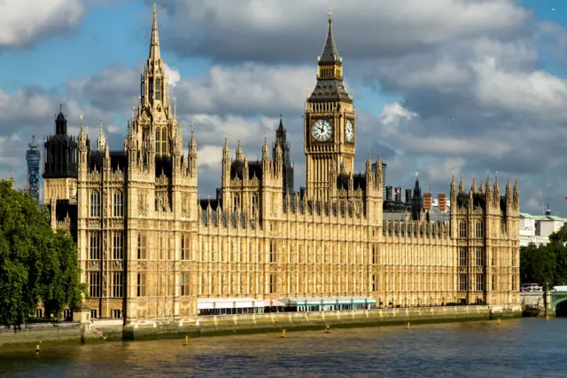 Big Ben and Parliament at dusk on the River Thames