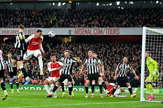 Loris Karius saves this header from Arsenal's  Gabriel Magalhaes