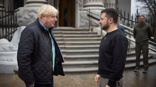 Former UK Prime Minister Boris Johnson with Ukrainian President Volodymyr Zelensky