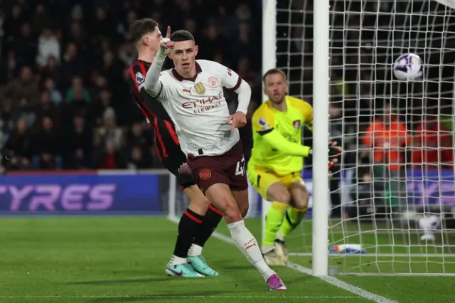 Phil Foden celebrates