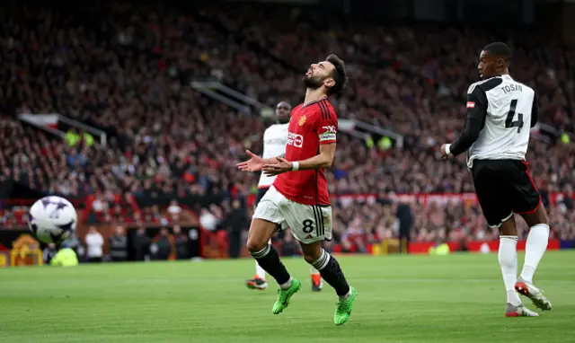 Bruno Fernandes of Manchester United reacts