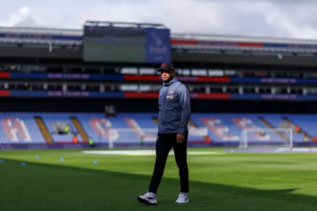 Manager of Burnley Vincent Kompany arrives