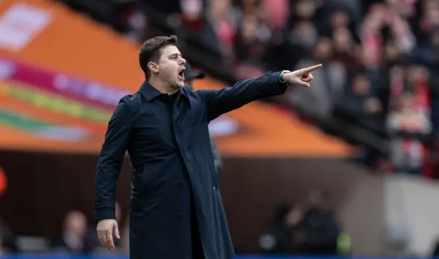 Chelsea boss Mauricio Pochettino belts out instructions to his players