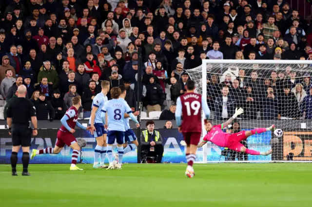 Jarrod Bowen opens the scoring for West Ham