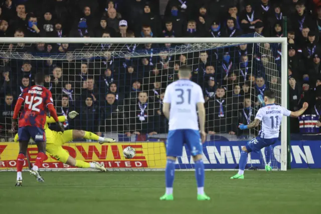 Danny Armstrong converts an early penalty kick