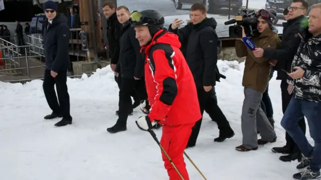 Putin on skis