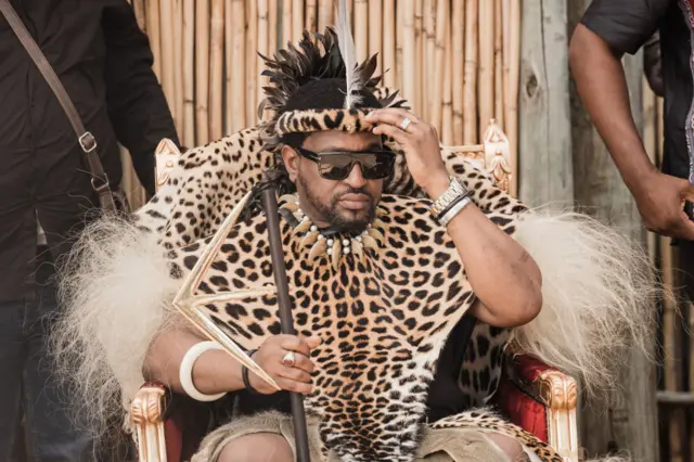 Zulu King Misuzulu kaZwelithini gestures during the annual Umkhosi Womhlanga (reed dance) at the Enyokeni Royal Palace in Nongoma on September 9, 2023.