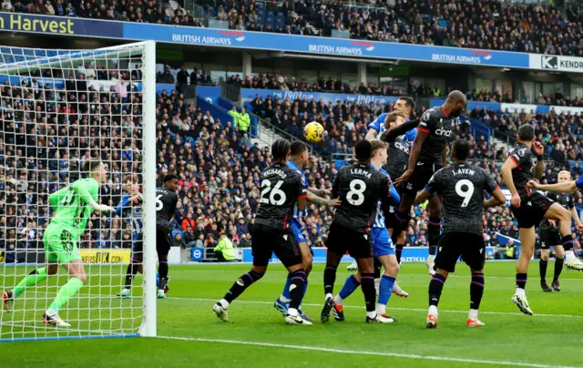 Lewis Dunk header