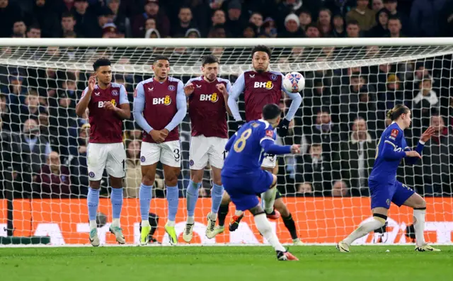 Enzo Fernandez free-kick