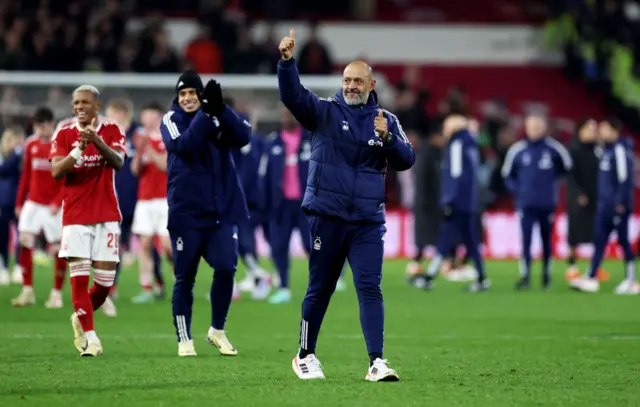 Nuno Espirito Santo puts his thumb up to the fans