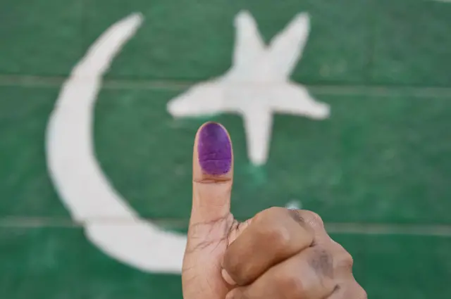 Voter's thumb in Pakistan