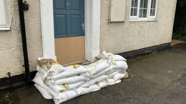 Sandbagged doorway