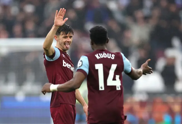 Aaron Cresswell and Mohammed Kudus of West Ham United celebrate