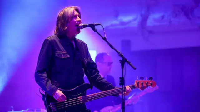 Justin Currie of Del Amitri  performing in New Zealand.