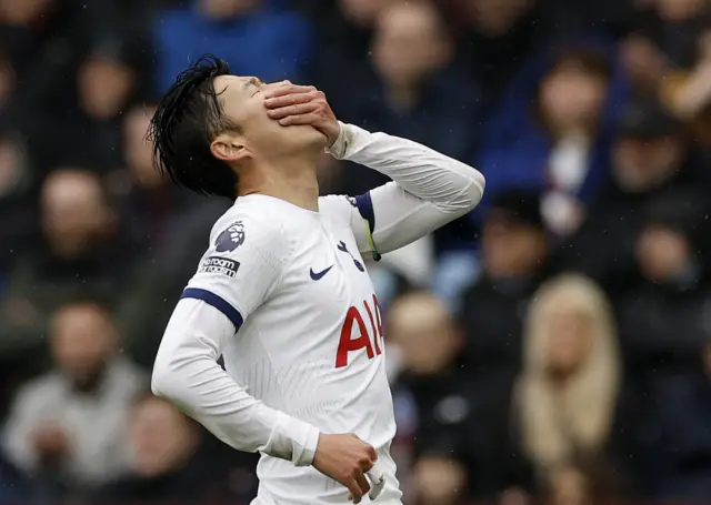 Son Heung-min reacts