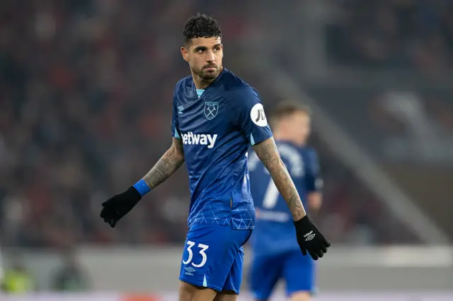 Emerson Palmieri of West Ham United reacts dejected