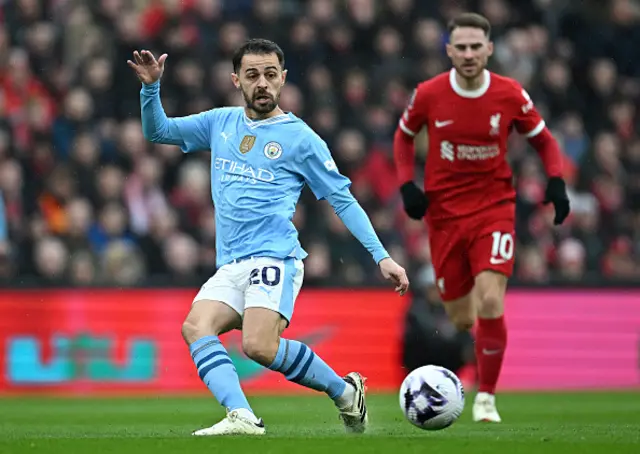 Bernardo Silva on the ball