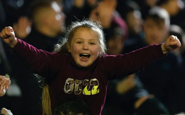 Young Hearts fan