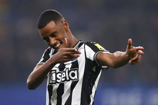 Alexander Isak of Newcastle United celebrates