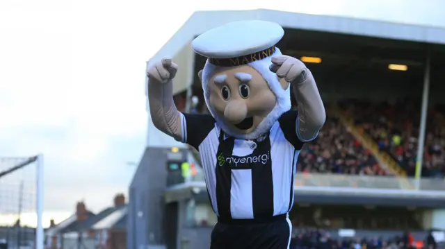 Grimsby mascot Mighty Mariner