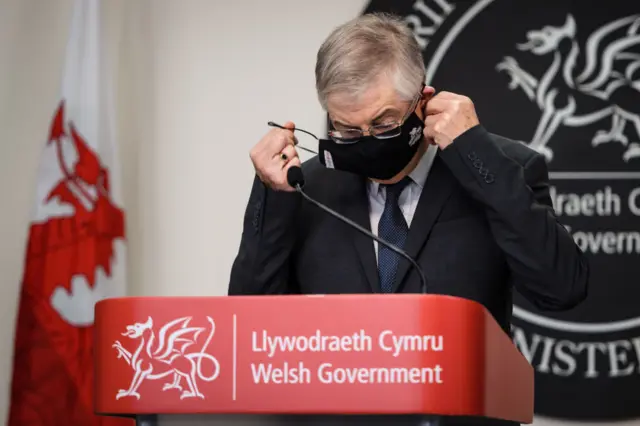 Mark Drakeford at a Covid briefing