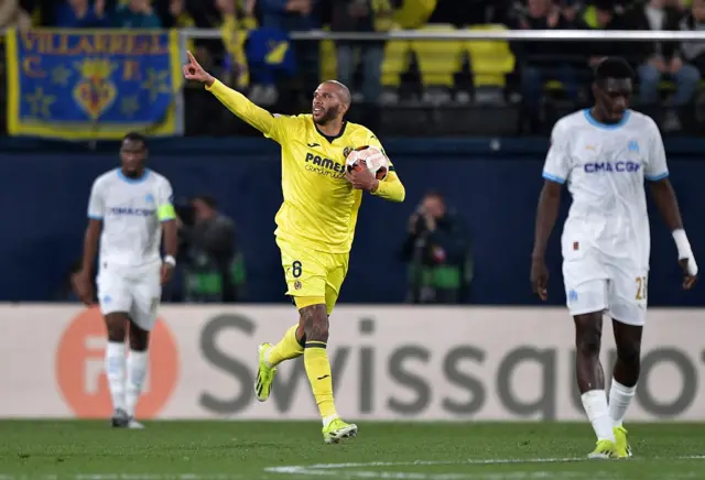 Capoue celebrates scoring for Villarreal.