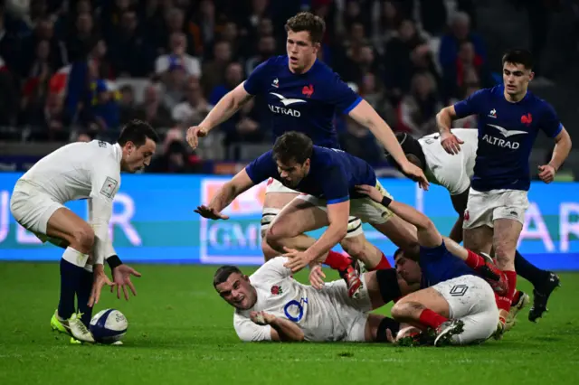 Ruck with French player reaching over