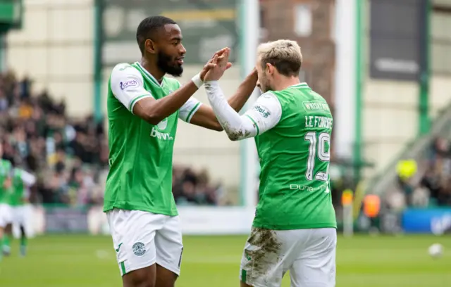 Adam Le Fondre (right) and Myziane Maolida were on target at Easter Road