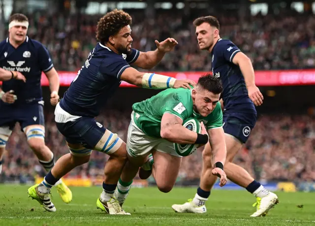 Dan Sheehan on his way to scoring his side's first try