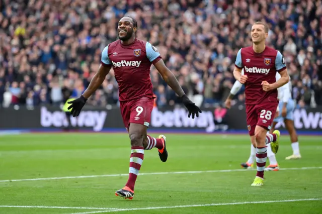 Michail Antonio