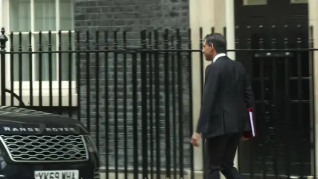 Sunak leaving Downing St