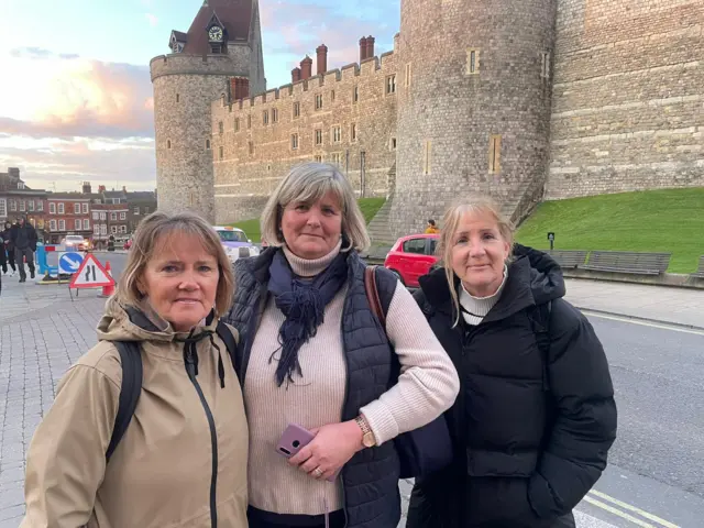 Sarah Plumb (left), Sonia Dunn and Kylie Morgan (right)