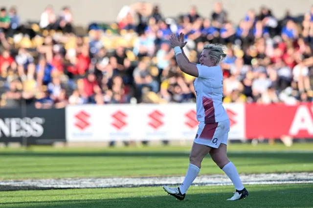 Marlie Packer of England applauds the fans after being substituted