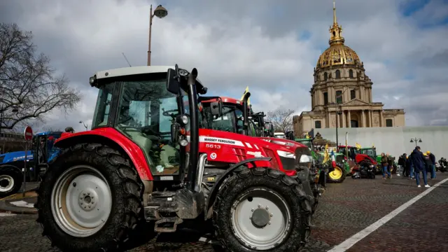 Farmers in France protest in Paris