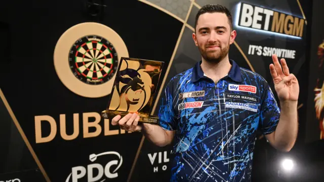 Luke Humphries celebrates winning night eight of Premier League Darts 2024 in Dublin