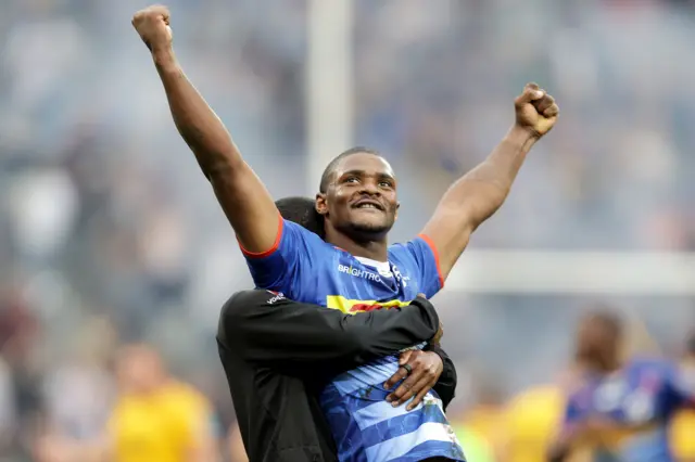 Warrick Gelant's celebrates after his try helped the Stormers to victory in the 2021/22 semi-final against Ulster