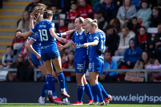 Everton celebrate Kaja Snoejis goal at LSV