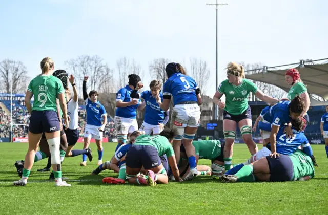 Italy celebrate try