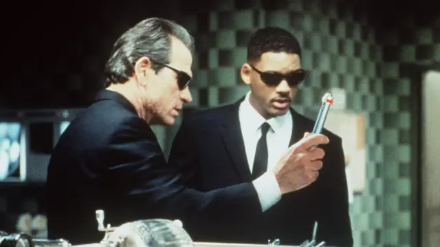 Will Smith and Tommy Lee Jones in Men in Black