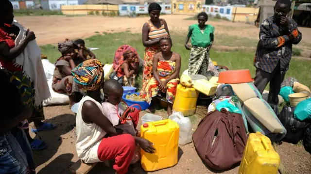 A small group of residents of the North Kivu town of Nyanzale