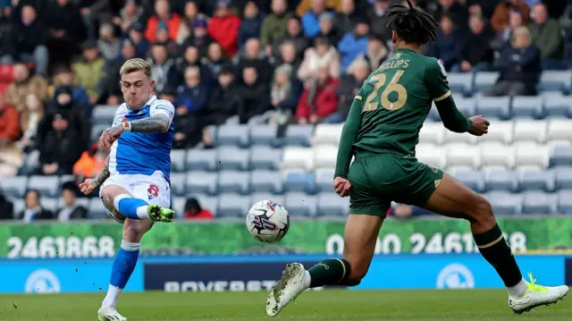 Sammie Szmodics scores for Blackburn