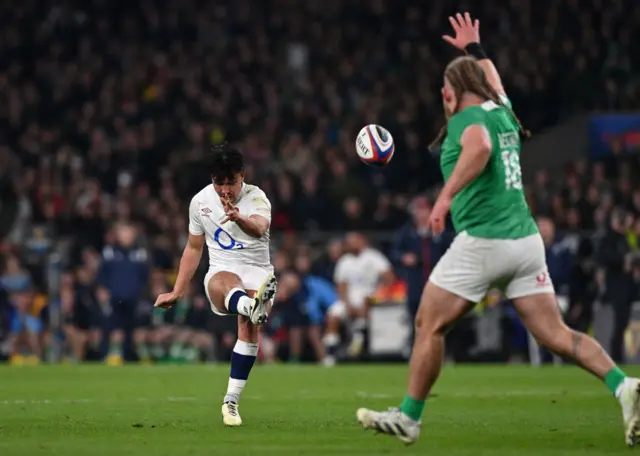 Smith Kicking winning drop goal