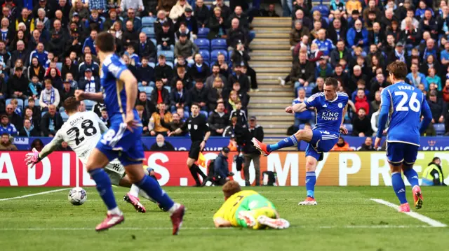 Jamie Vardy strikes to score for Leicester